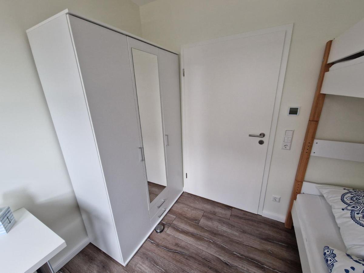 Apartment Nahe Meyer Werft In Ostfriesland Mit Kueche & Netflix Westoverledingen Luaran gambar